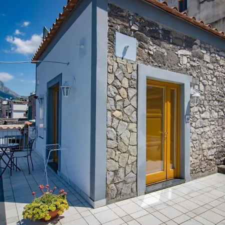 Casa Giovanna - De Vivo Realty-2