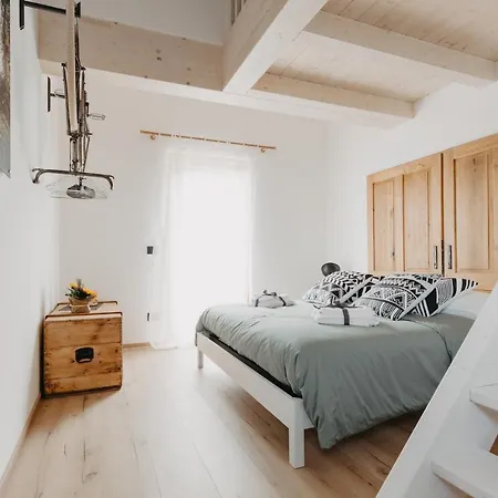 La Tana Del Lupo B&B, Family And Outdoor Sports-3