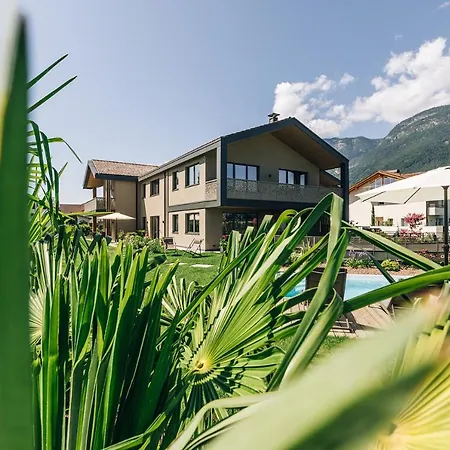 La Rosea - Fine Living Apartments-2