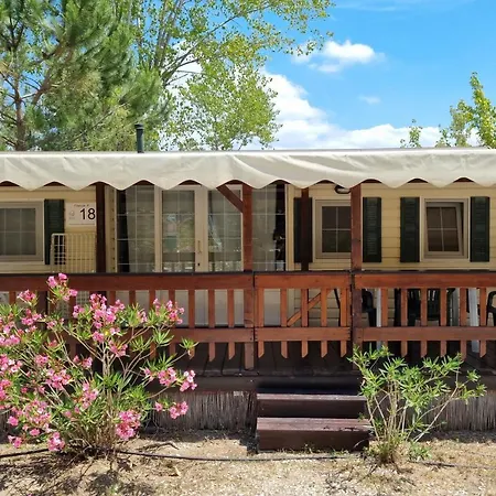 Chalet 4 Or 6 Persons Toscana Viareggio Camping Bosco Verde Italie-3
