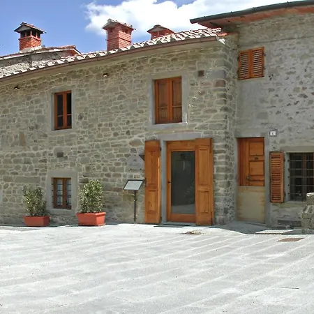 Appartamento Con Balcone In Borgo Toscano-2