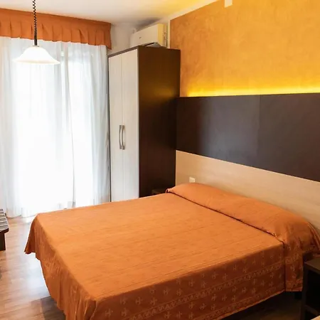Hotel Verdi-3