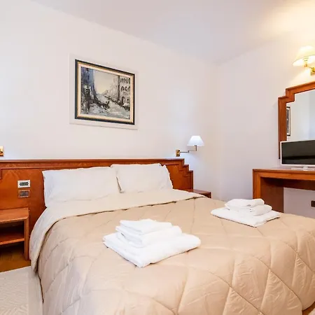 Hotel Fuori Città-3