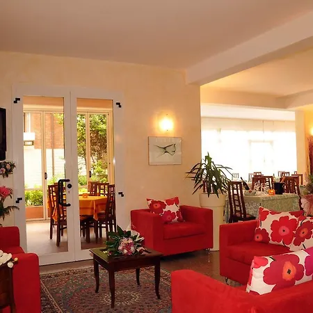 Hotel Rita-2