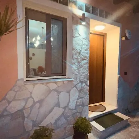 La Maison-3