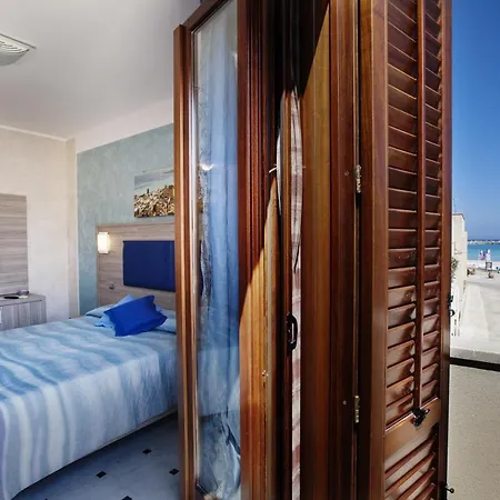 Hotel Piccolo Mondo-2