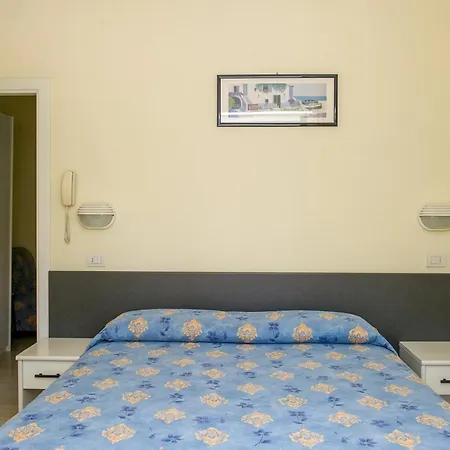 Hotel Cristina-3