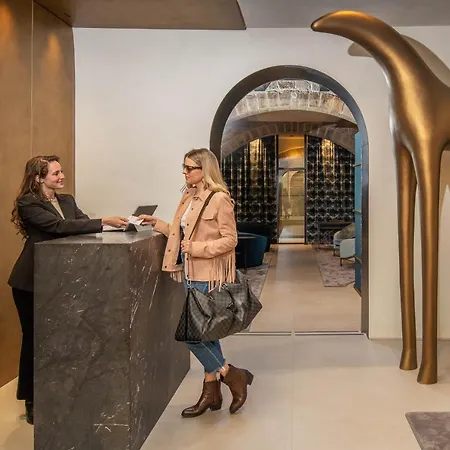 PALAZZO UBERTINI Urban Suites-3