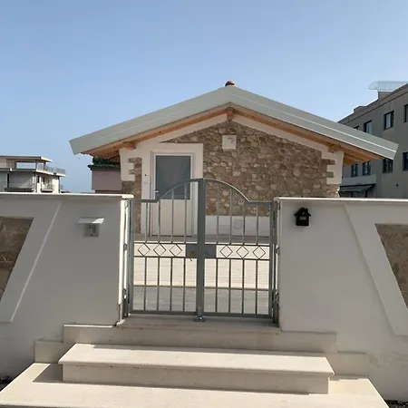 La Casa Di Pietra-2