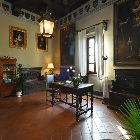 Castello Costaguti-3