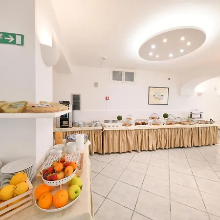 Hotel Noris-2