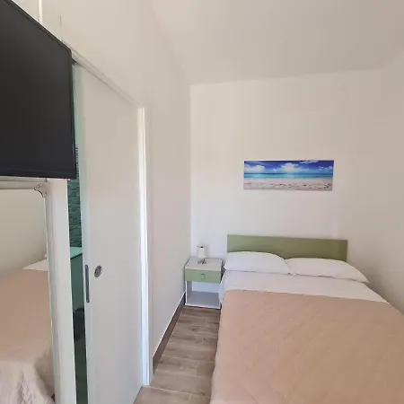 Scauri Rooms B&B-3