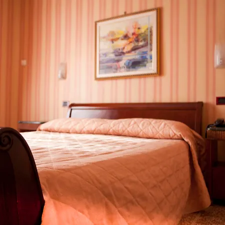 Hotel La Pace-2
