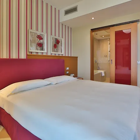 Una Hotels The One Milano Hotel & Residence-2
