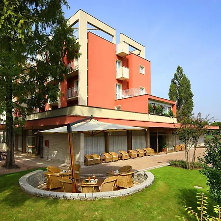 Hotel Aqua-3
