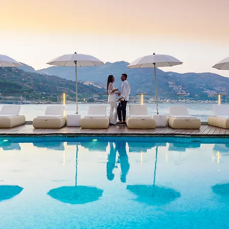 Atlantis Bay - The Leading Hotels Of The World-3