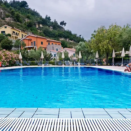 Castellaro Golf Resort-2