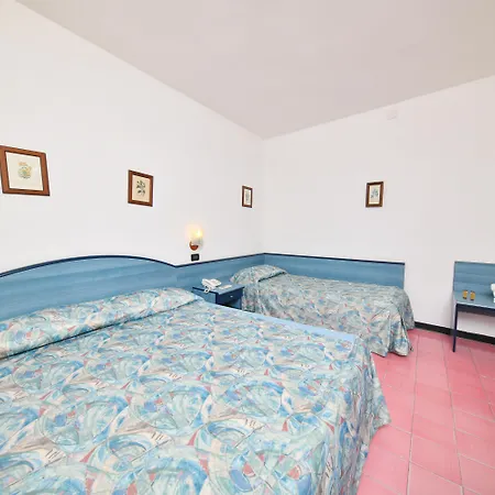 Fortuna Beach - Seaside Hotel-3