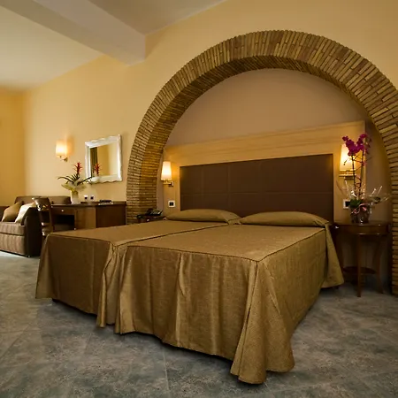 Hotel Villa Tirreno-3