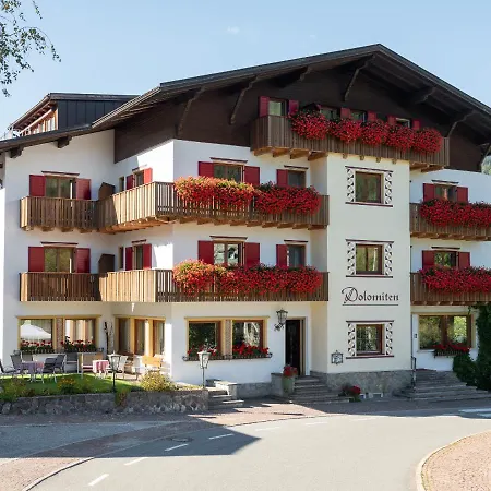 Hotel Dolomiten-3