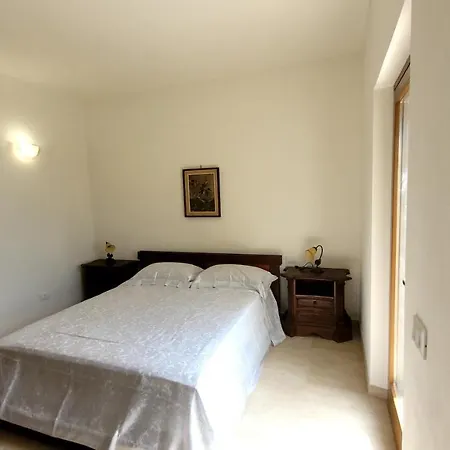 Agriturismo Poggio la Lodola-2