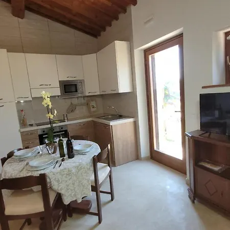 Agriturismo Poggio la Lodola-3