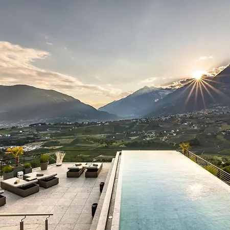 Prunner Luxury Suites - Adults Only-3