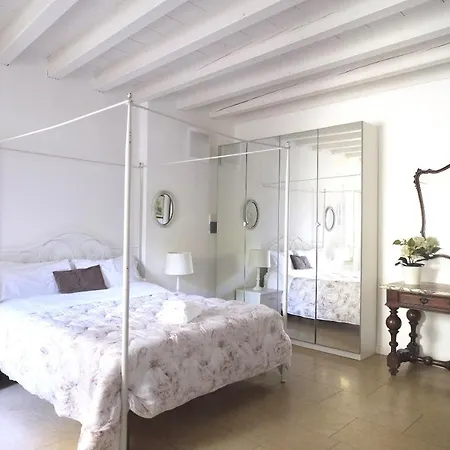 Academia Residence-2