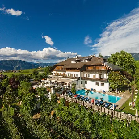 Hotel Waldhof-3