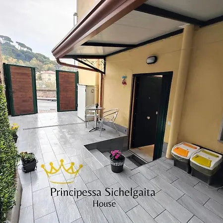 Principessa Sichelgaita House-3