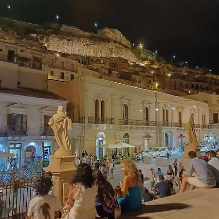 Palazzo Santa Rosalia-3
