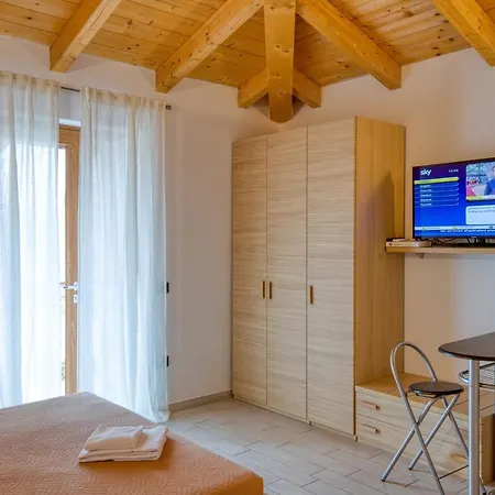 Hotel Villa Camporosso-Parchi , Terme Di Cola'-2