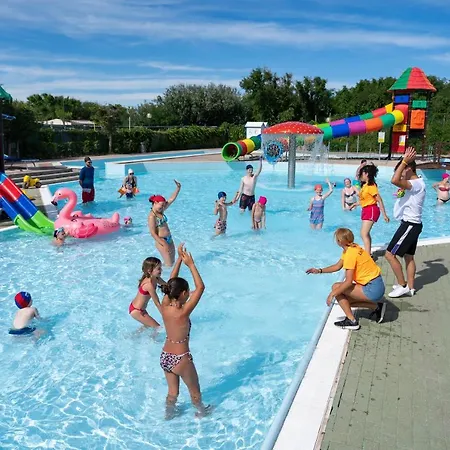 Camping Atlanta & Mediterraneo Family Village-3