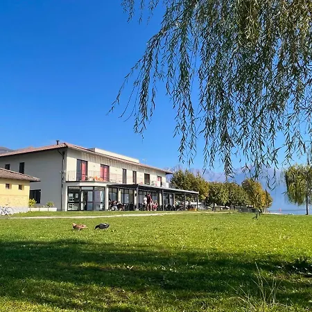 Lake Como Beach Hostel-3