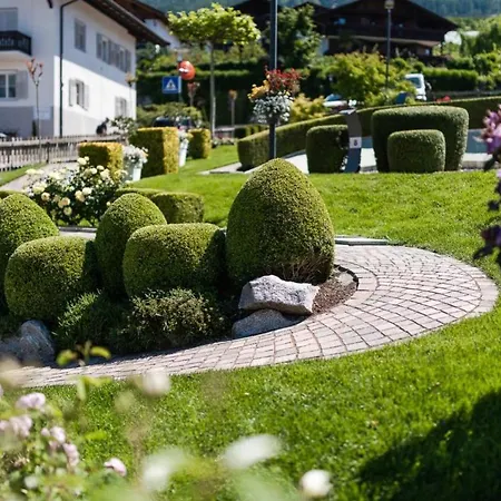 Hotel Garni Lichtenau-3