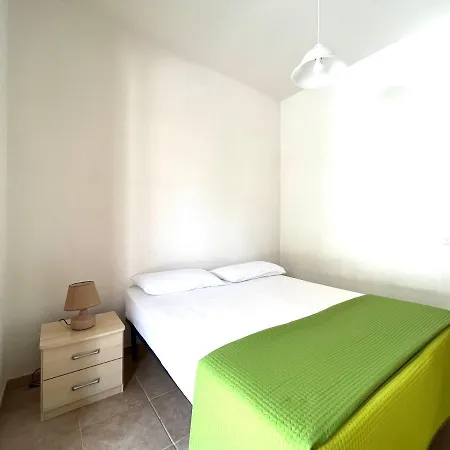 Blue Area Apartments - Fromhometosalento-3