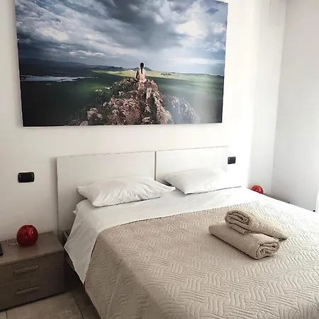 Easy Stay Verona Rooms-2