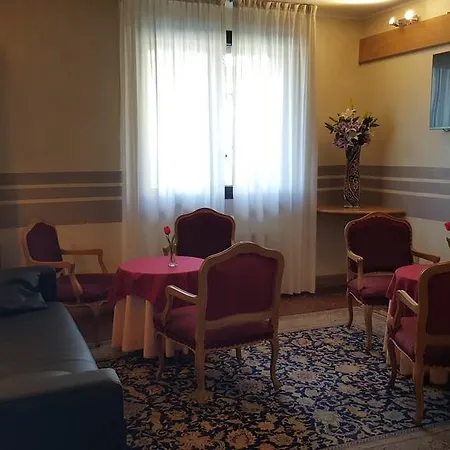 Hotel Ascot-2