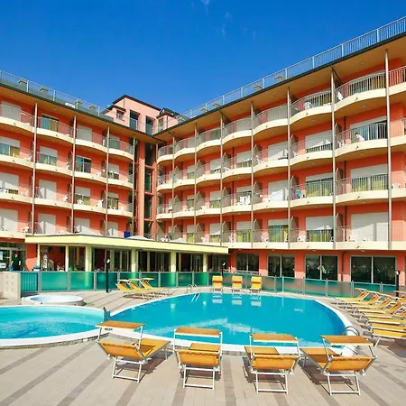 Hotel Adria Beach Club-3