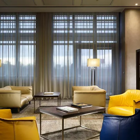 UNA Hotels San Vitale Bologna-3