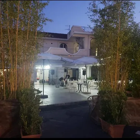 max hotel e restaurant-3
