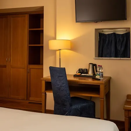 Hotel Iris-2