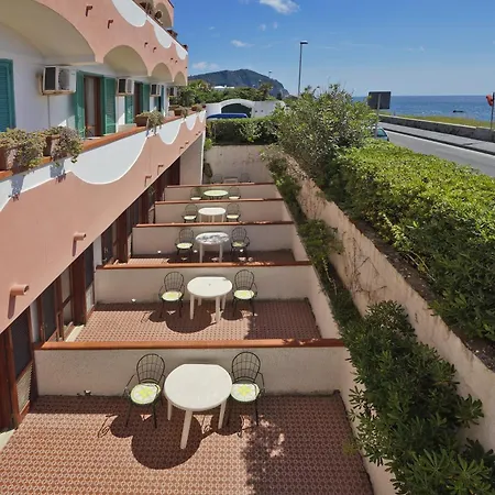 Hotel Santa Lucia-3