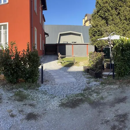 B&B Red House-3