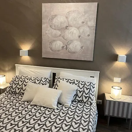 Domus Tuscia Apartments Via Estrema 2-3