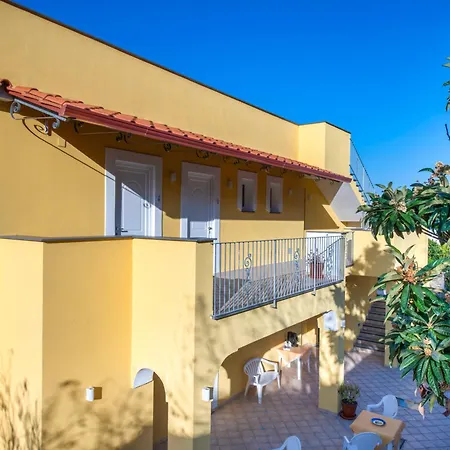 B&B La Vigna - Ischia Ponte-3