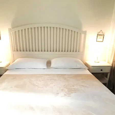 Castle Rooms-2