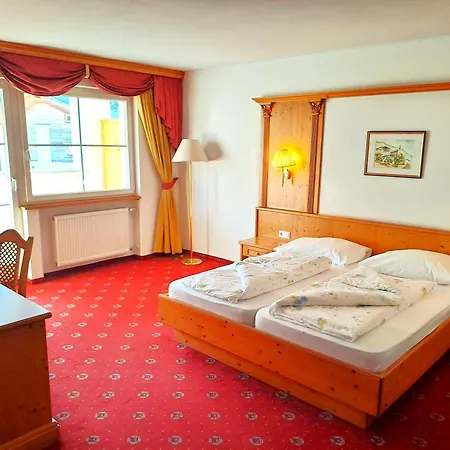 Hotel Tanja-Sonnenhof-3