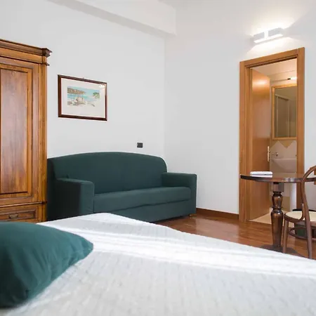 Hotel La Piazzetta-3