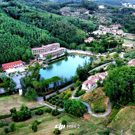 Hotel Lago Verde-2